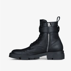 Givenchy men’s 4g  terra combat boots in size 42 . Brand new in box never worn